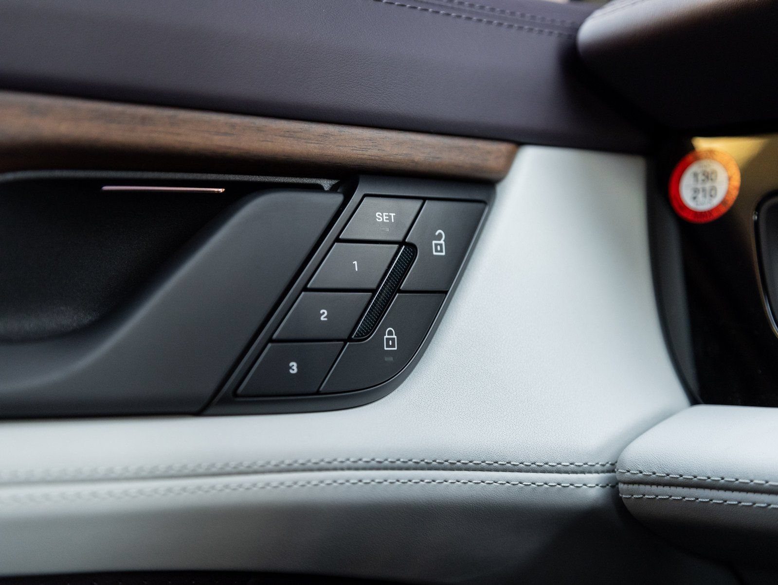 New 2026 Porsche Taycan Turbo S AWD/4WD image 19