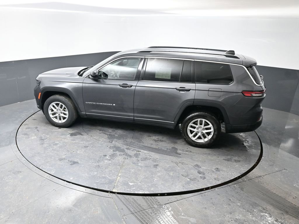 Used 2023 Jeep Grand Cherokee L Laredo image 48