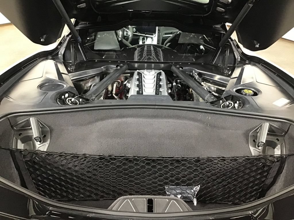 Used 2021 Chevrolet Corvette Stingray Preferred Cpe w/ Z51 Performance Package RWD image 18