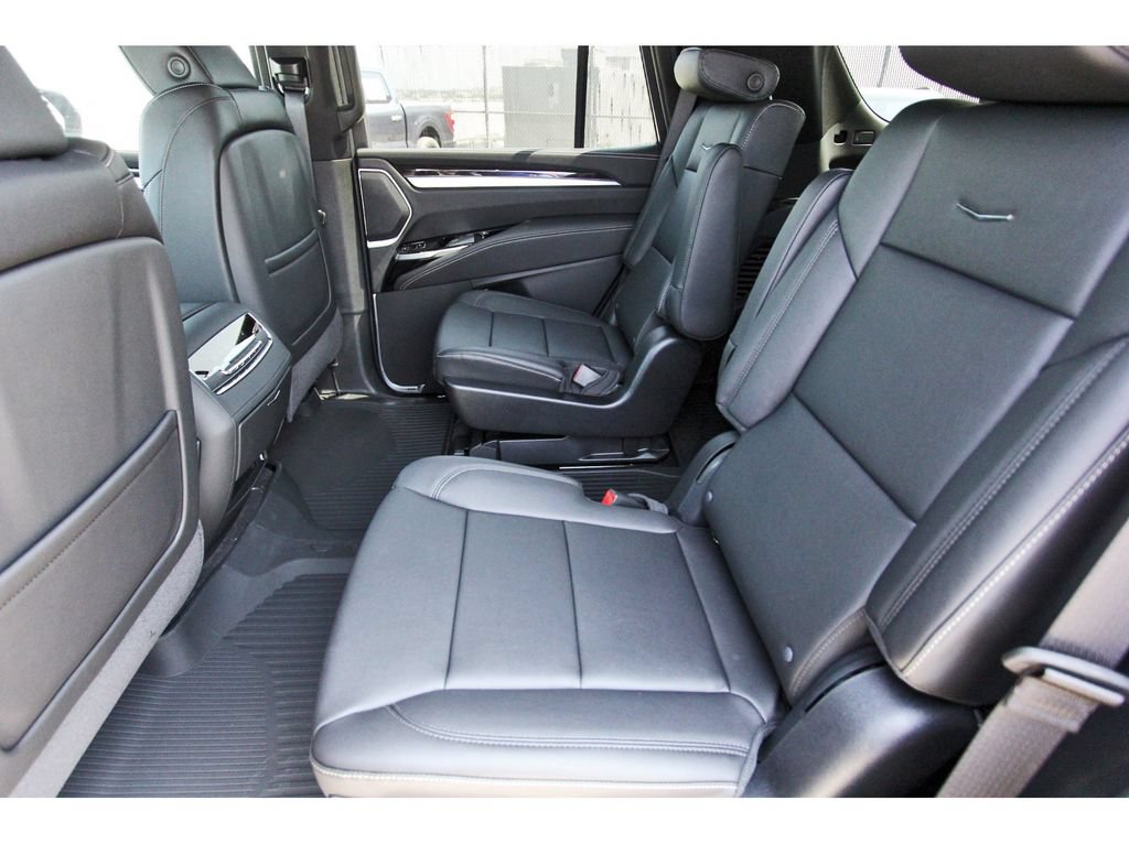 New 2026 Cadillac Escalade 2WD image 7
