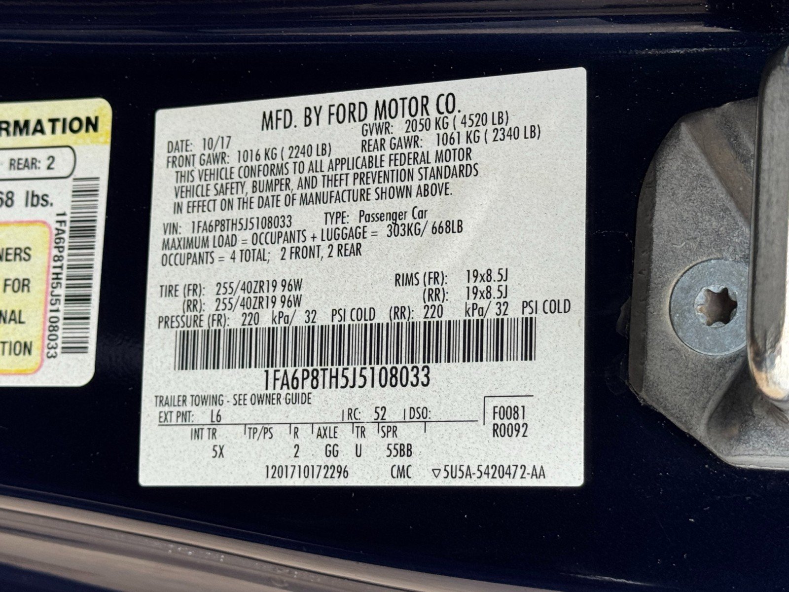 Used 2018 Ford Mustang Premium w/ Equipment Group 201A RWD image 34