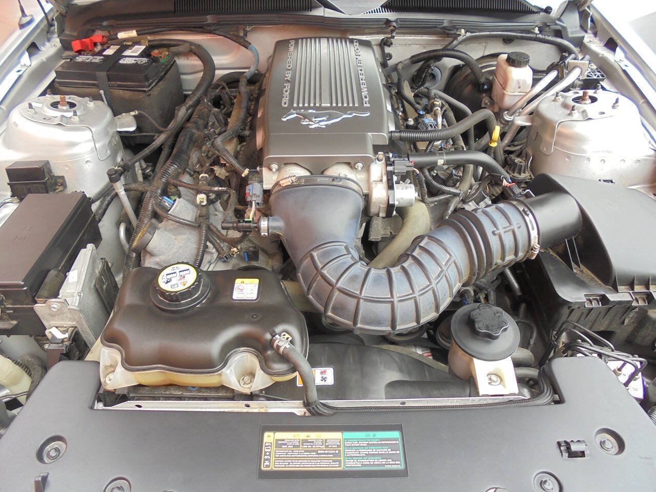 Used 2009 Ford Mustang GT RWD image 32
