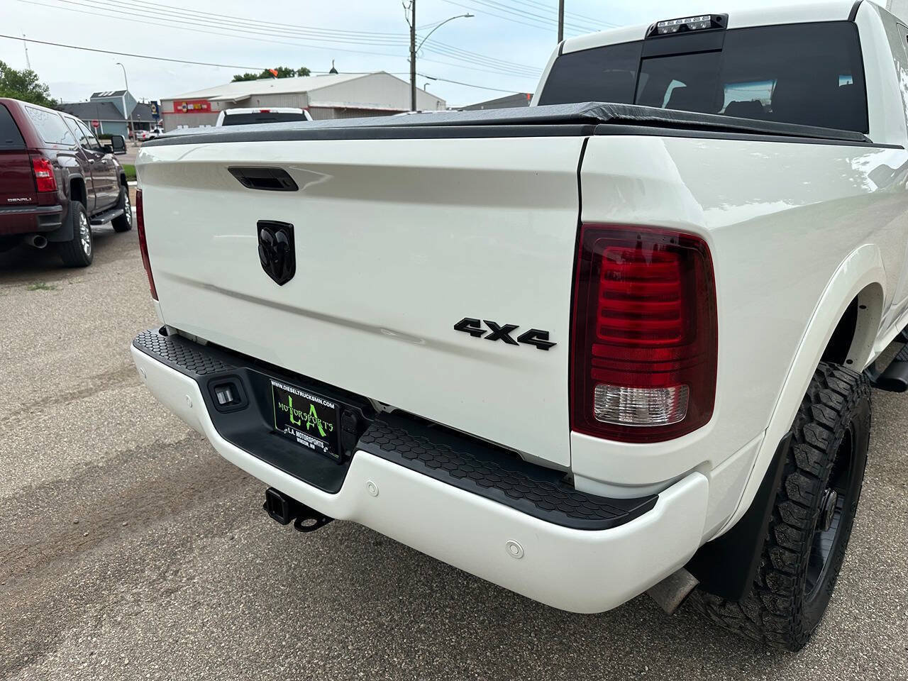 Used 2017 RAM 2500 Laramie w/ Sport Appearance Group AWD/4WD image 23