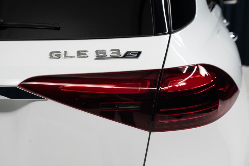 Used 2025 Mercedes-Benz GLE 63 AMG S image 10