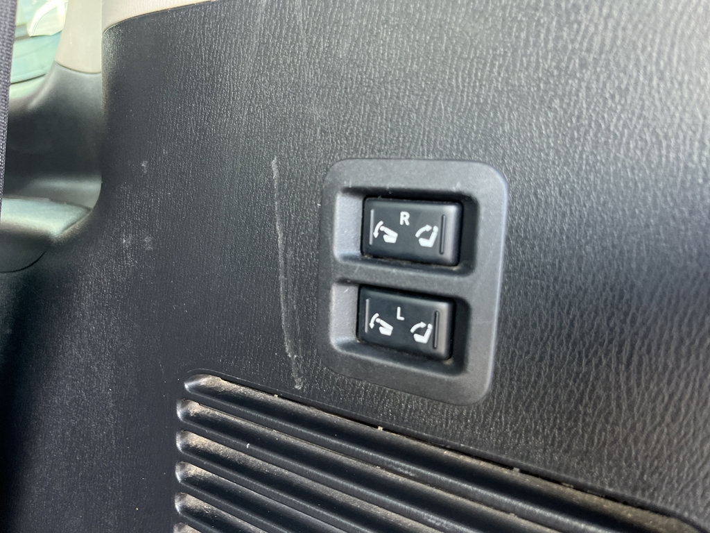 Used 2018 INFINITI QX80 4WD image 10