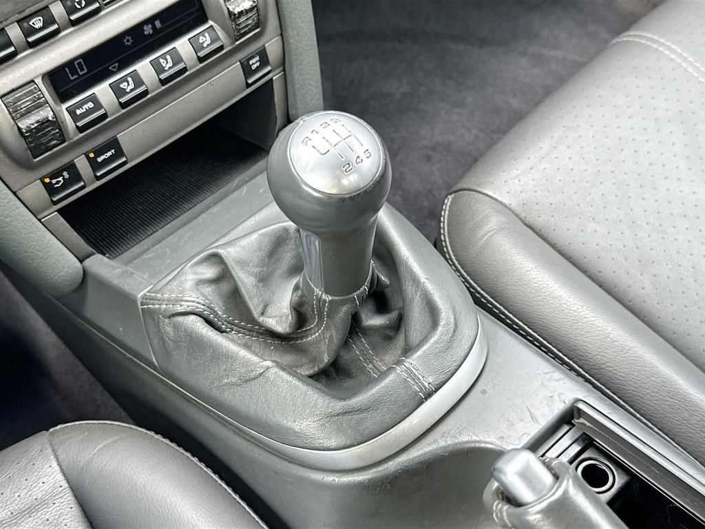 Used 2005 Porsche Boxster S RWD image 19