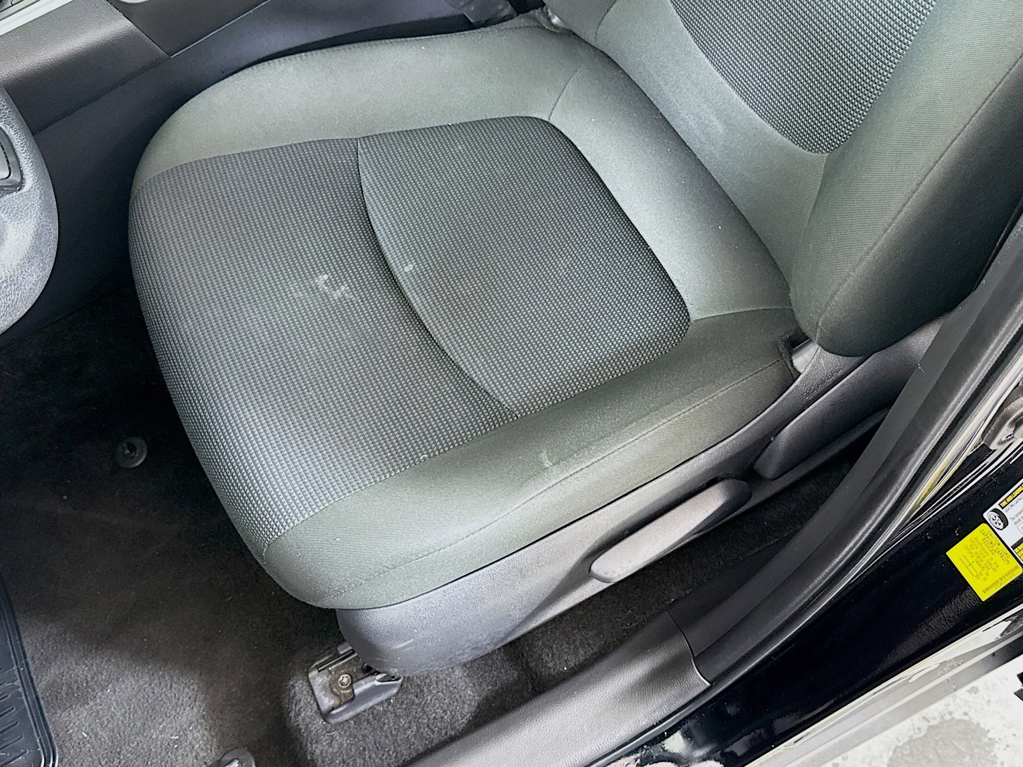 Used 2025 Toyota RAV4 LE image 19