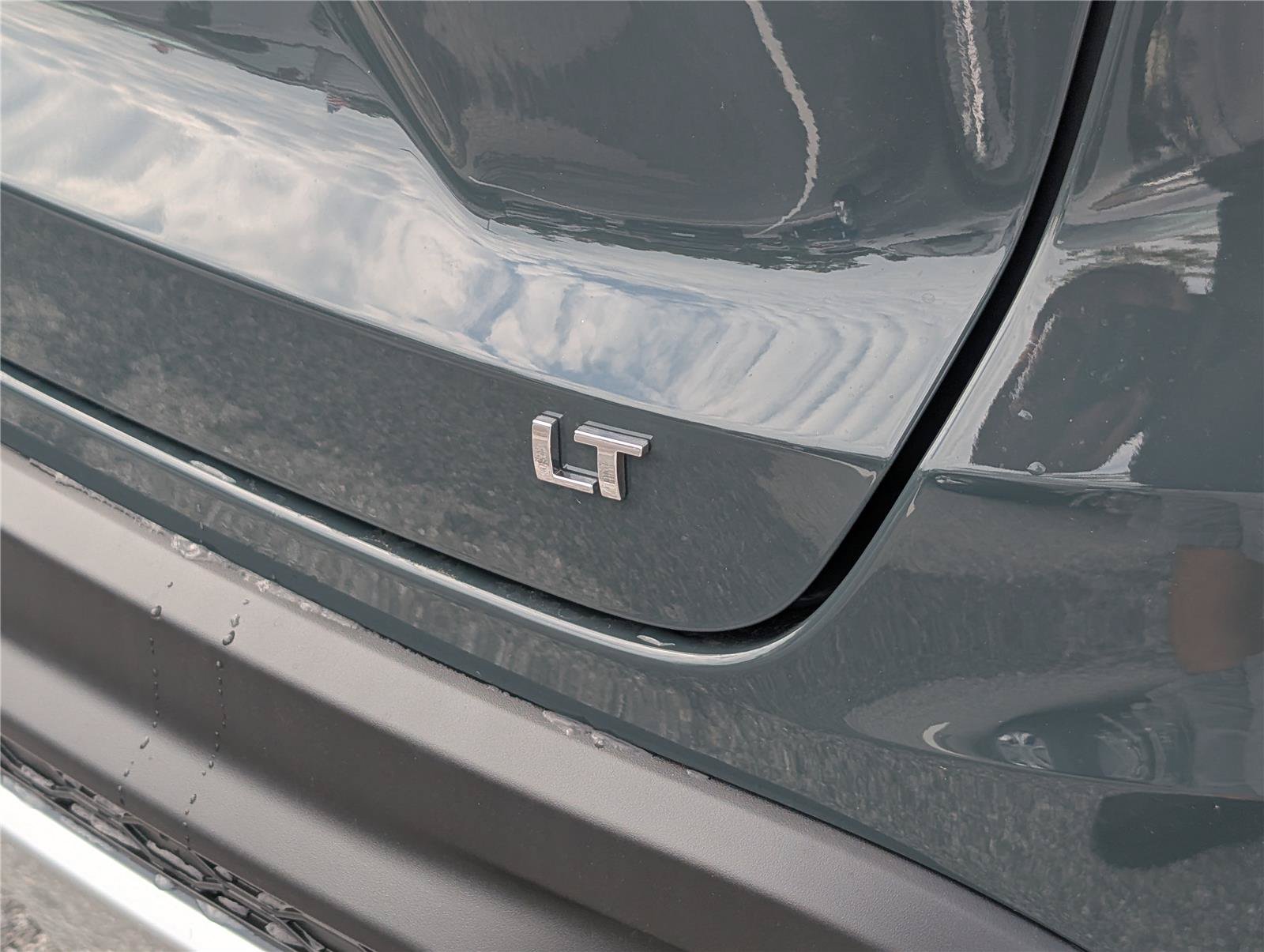 New 2026 Chevrolet Trax LT w/ Sunroof Package FWD image 6