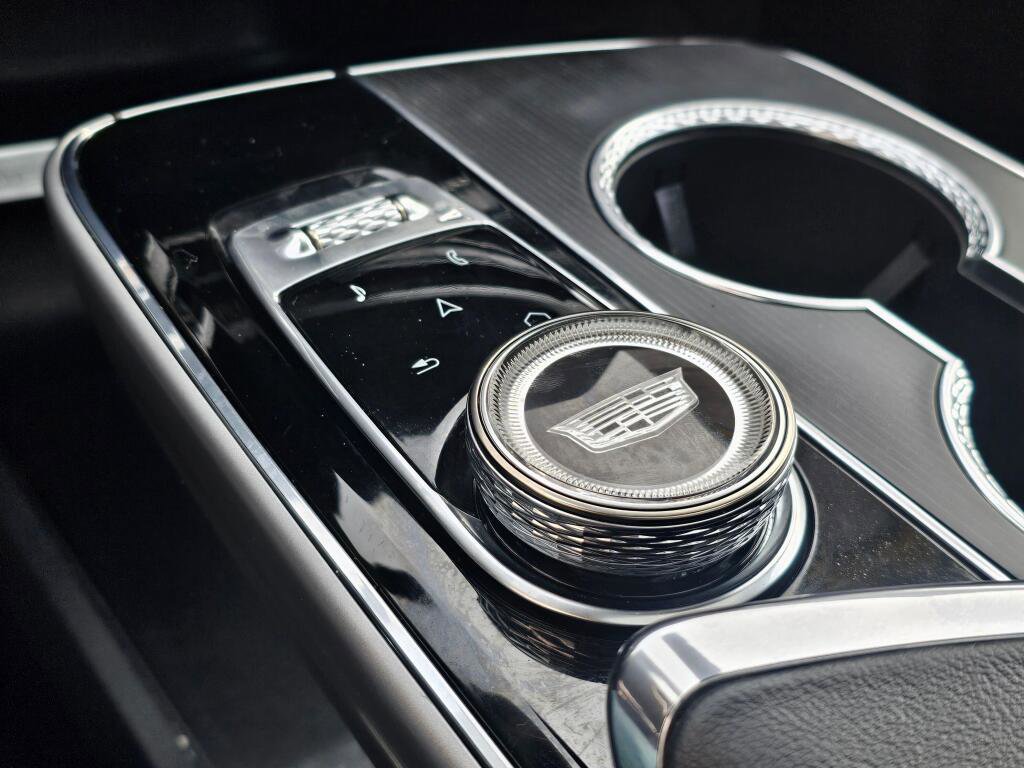 Certified 2025 Cadillac Lyriq Sport image 36