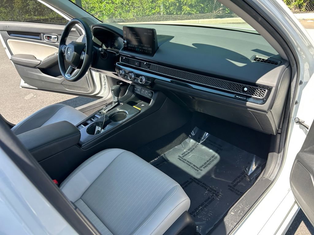 Certified 2024 Honda Civic Touring image 22