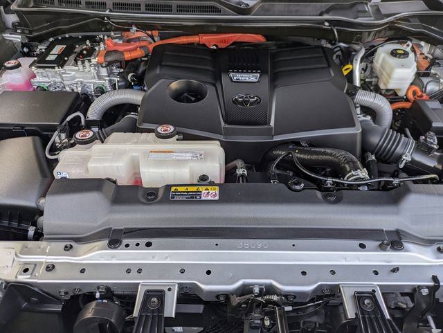 Used 2024 Toyota Tundra Limited image 34