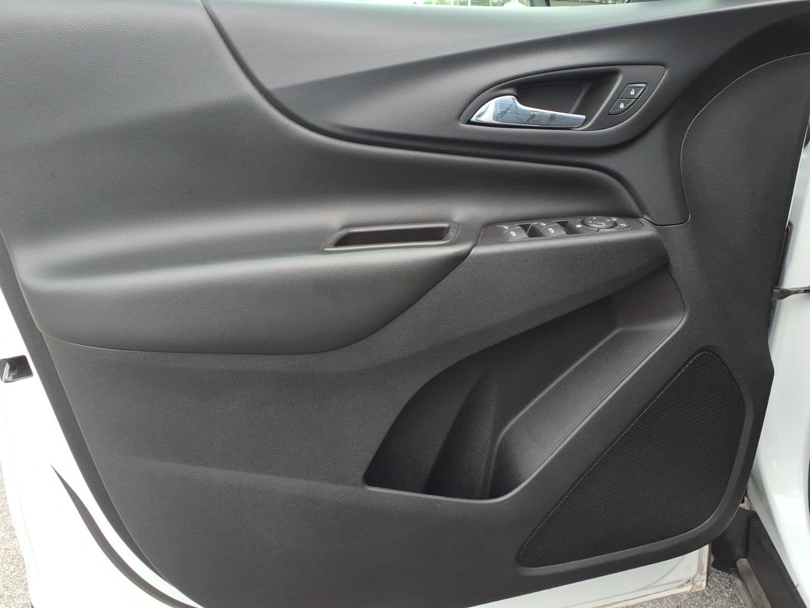 Used 2018 Chevrolet Equinox LT AWD/4WD image 19