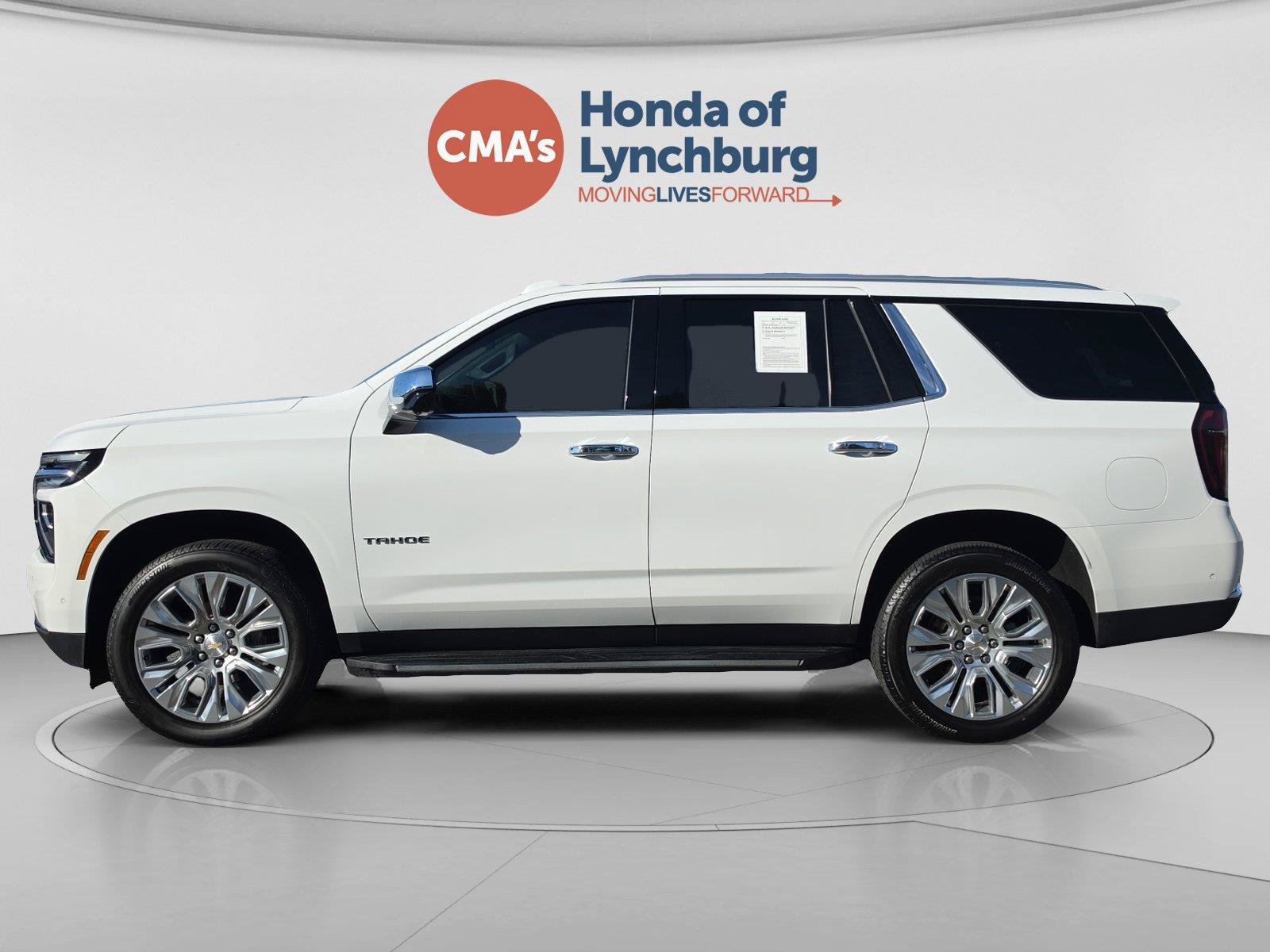 Used 2025 Chevrolet Tahoe LT AWD/4WD image 2