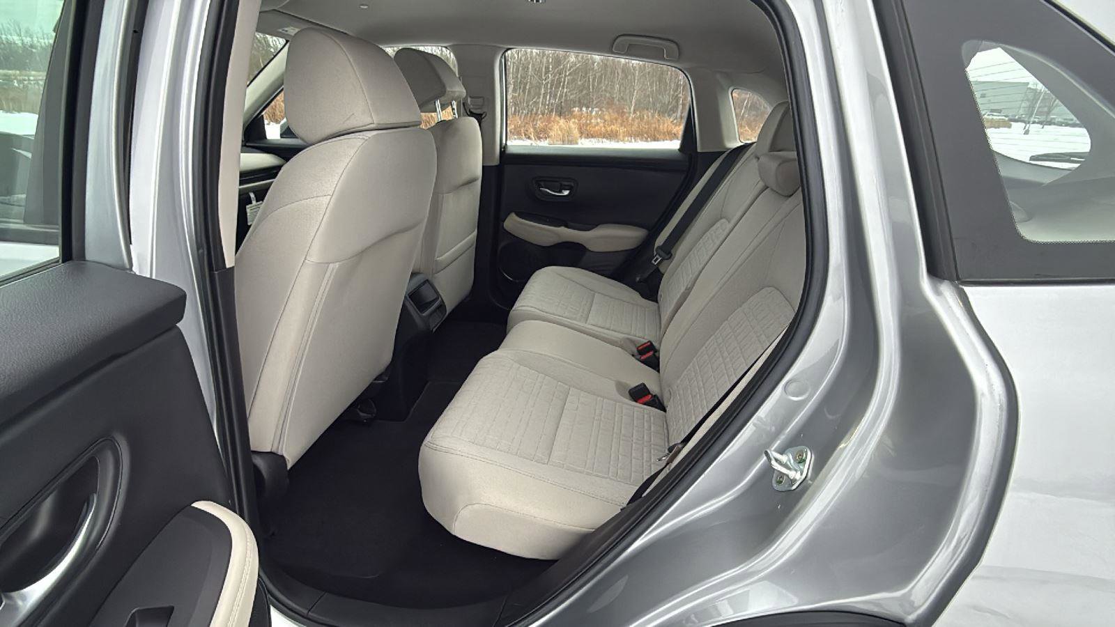 Used 2023 Honda HR-V LX image 23