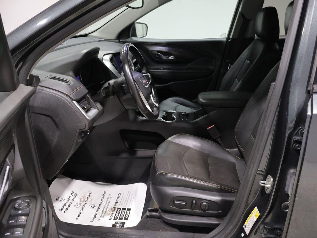 Used 2020 GMC Terrain SLT image 12