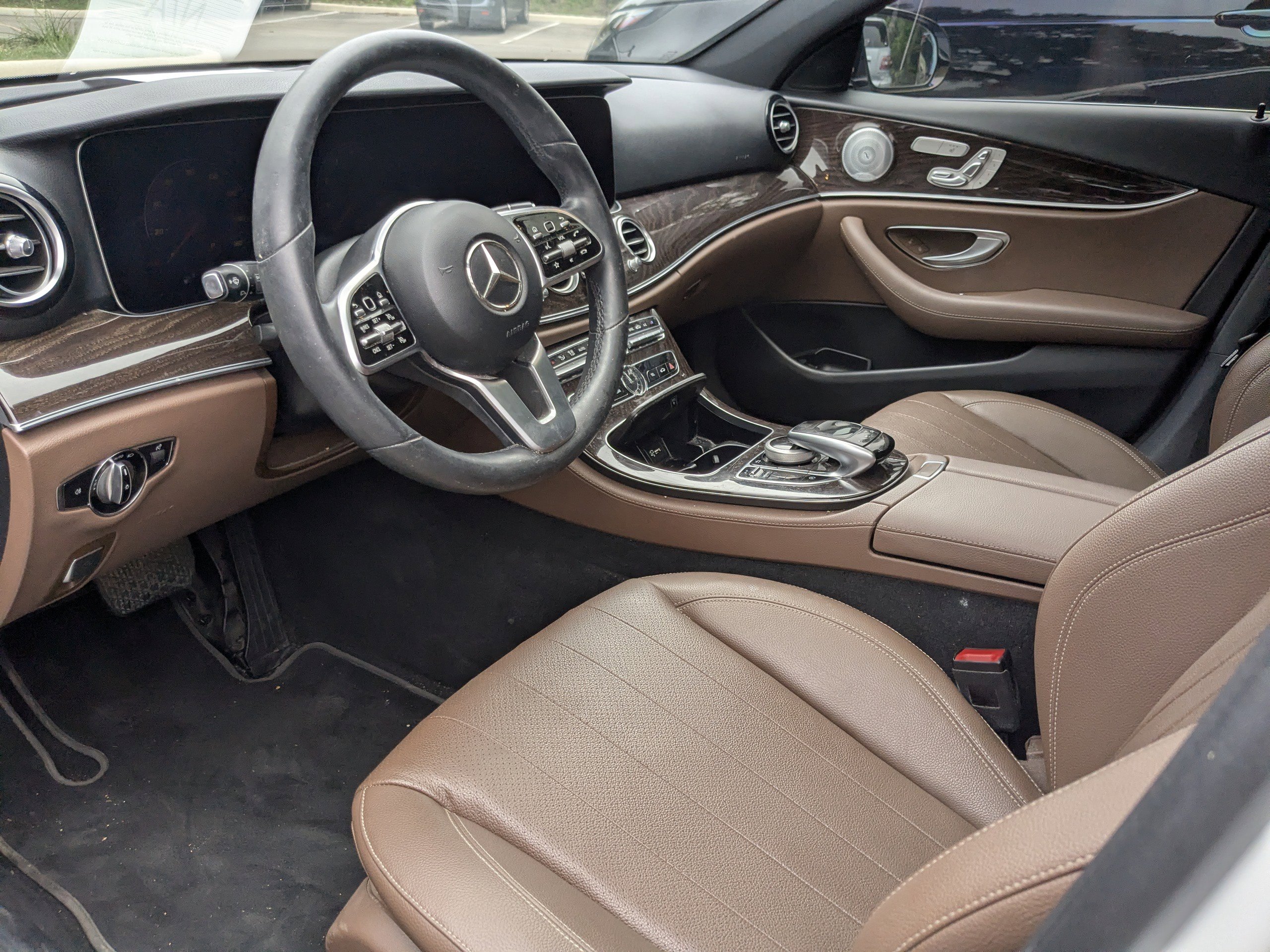 Used 2019 Mercedes-Benz E 300 image 5