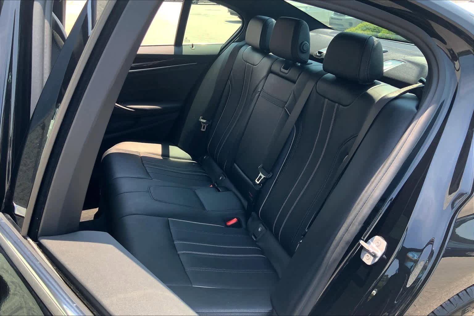 Used 2018 BMW 530i xDrive AWD/4WD image 20