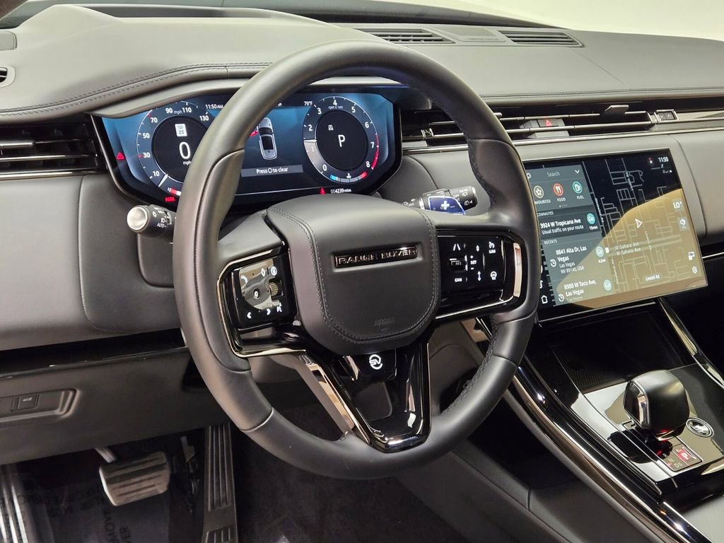 Used 2024 Land Rover Range Rover Sport image 35