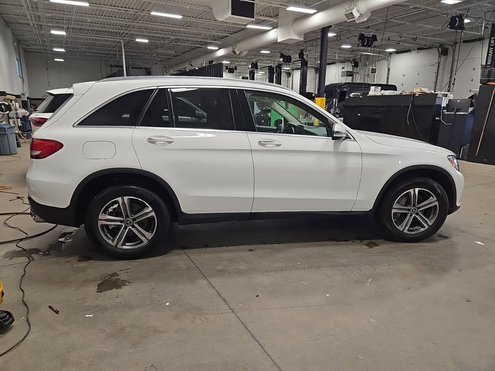 Used 2019 Mercedes-Benz GLC 300 4MATIC image 6