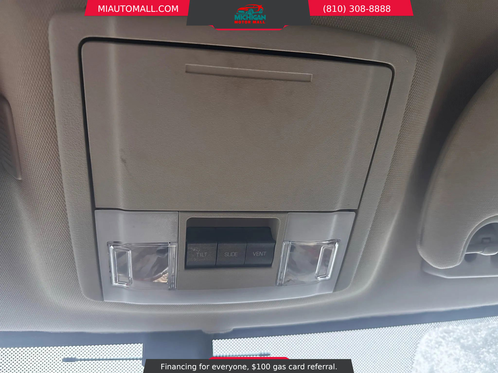 Used 2012 Lincoln Navigator 4WD image 18