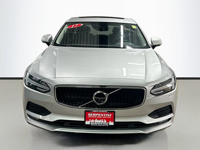 Used 2017 Volvo S90 T6 Momentum w/ Vision Package image 4