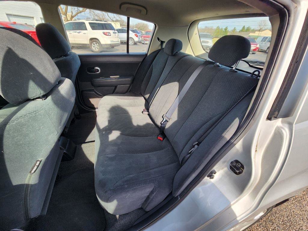 Used 2010 Nissan Versa 1.8 S w/ PWR Plus Pkg image 17