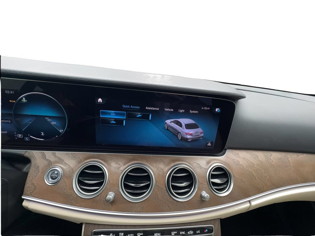 Used 2023 Mercedes-Benz E 350 4MATIC Sedan image 45