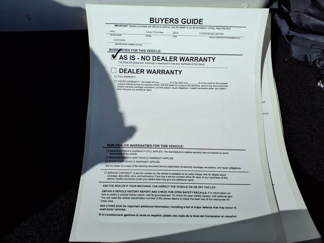 Used 2014 Jeep Grand Cherokee Limited w/ Trailer Tow Group IV image 38