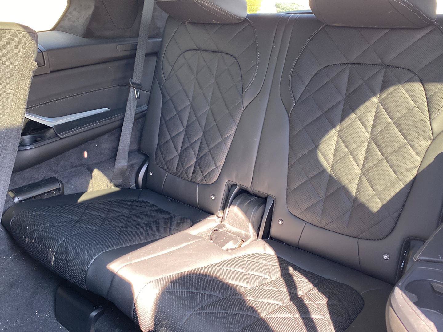 Used 2024 BMW X7 xDrive40i w/ M Sport Package AWD/4WD image 7