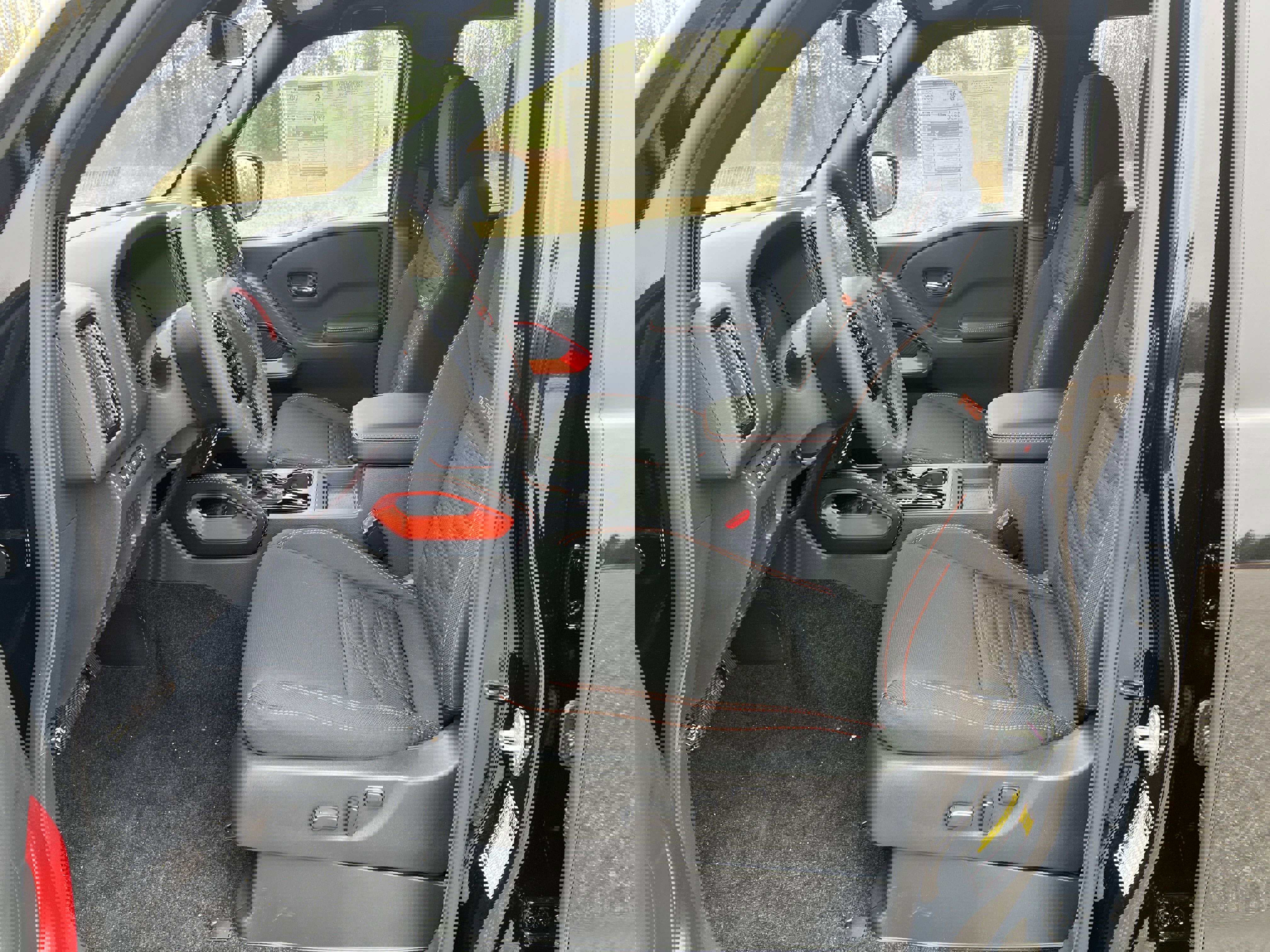 New 2025 Nissan Frontier PRO-4X image 4