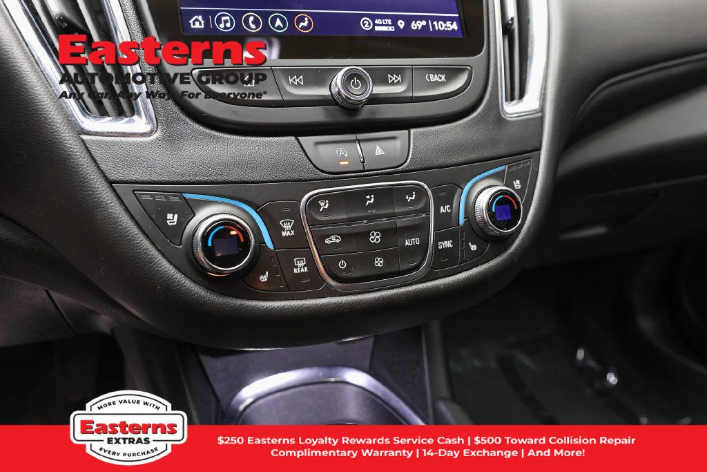 Used 2024 Chevrolet Malibu LT FWD image 21