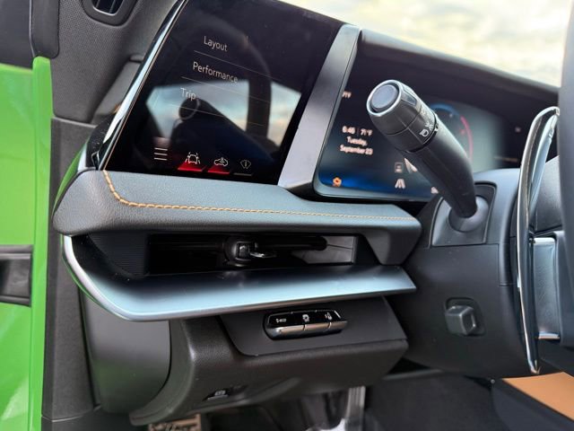 New 2026 Chevrolet Corvette Stingray w/ Z51 Performance Package image 31