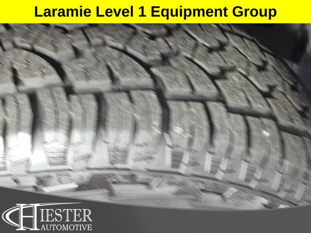 Used 2019 RAM 1500 Laramie AWD/4WD image 11