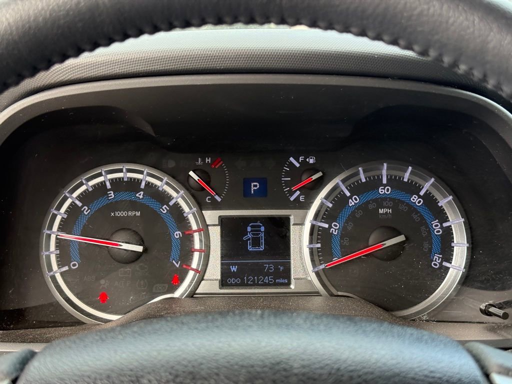 Used 2018 Toyota 4Runner SR5 image 17