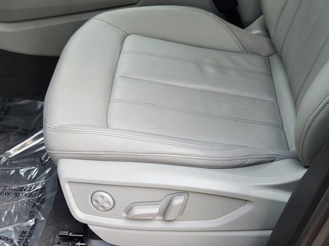 Used 2022 Audi Q5 2.0T Premium w/ Convenience Package image 22