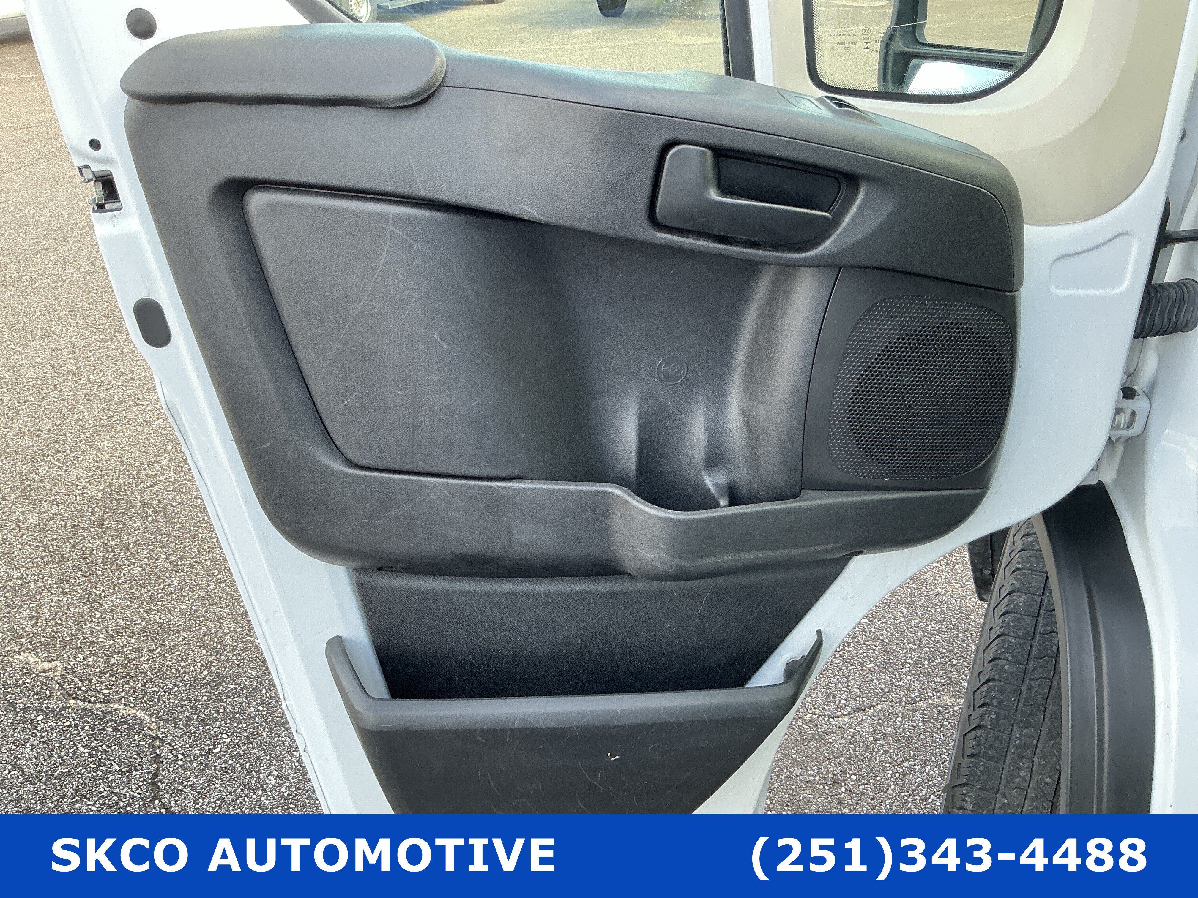 Used 2021 RAM ProMaster 2500 FWD image 12