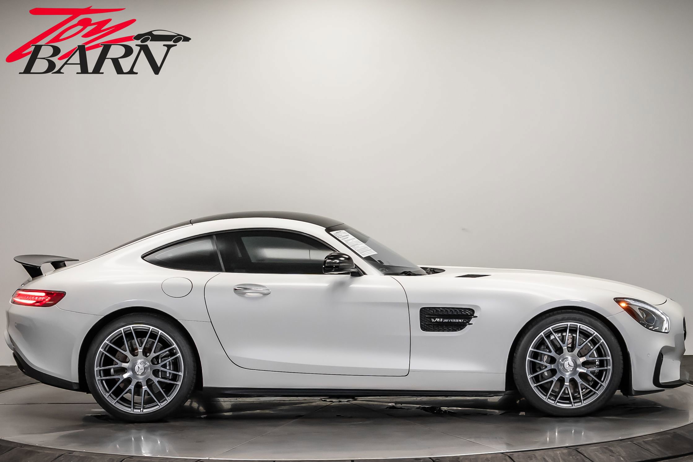 Used 2017 Mercedes-Benz AMG GT Coupe image 6