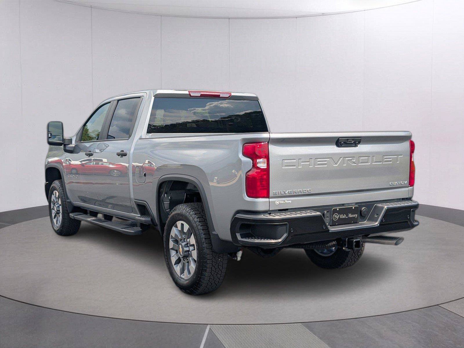 New 2026 Chevrolet Silverado 2500 Custom w/ Custom Value Package AWD/4WD image 3