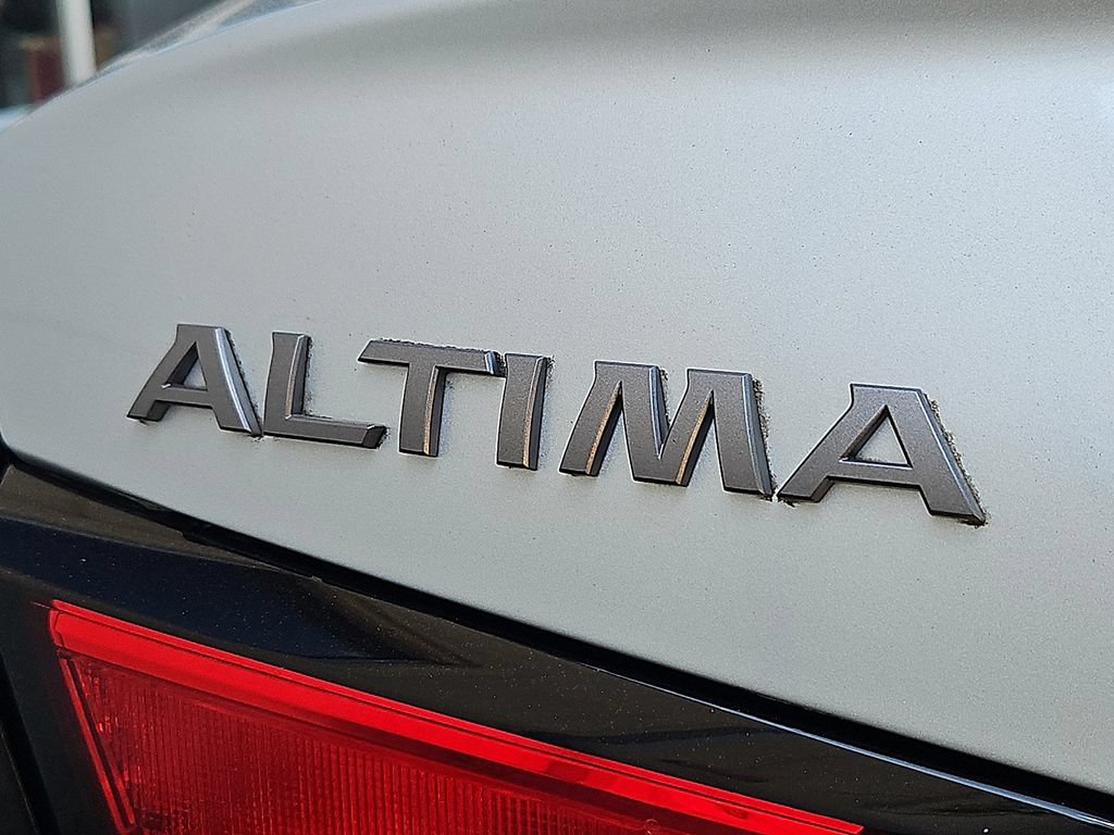Certified 2024 Nissan Altima 2.5 SV FWD image 31