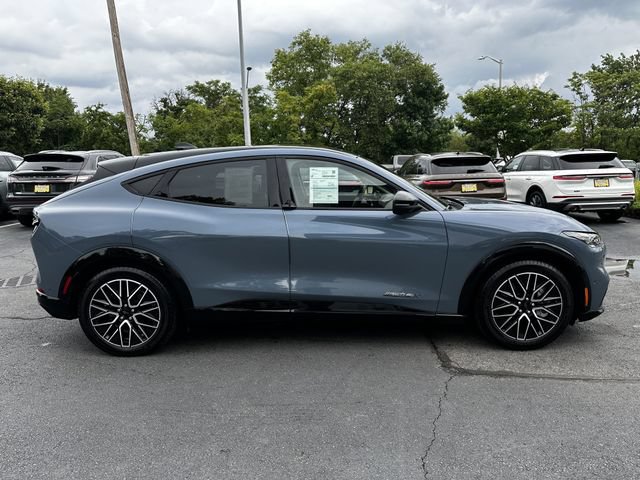 Certified 2024 Ford Mustang Mach-E Premium AWD/4WD image 4