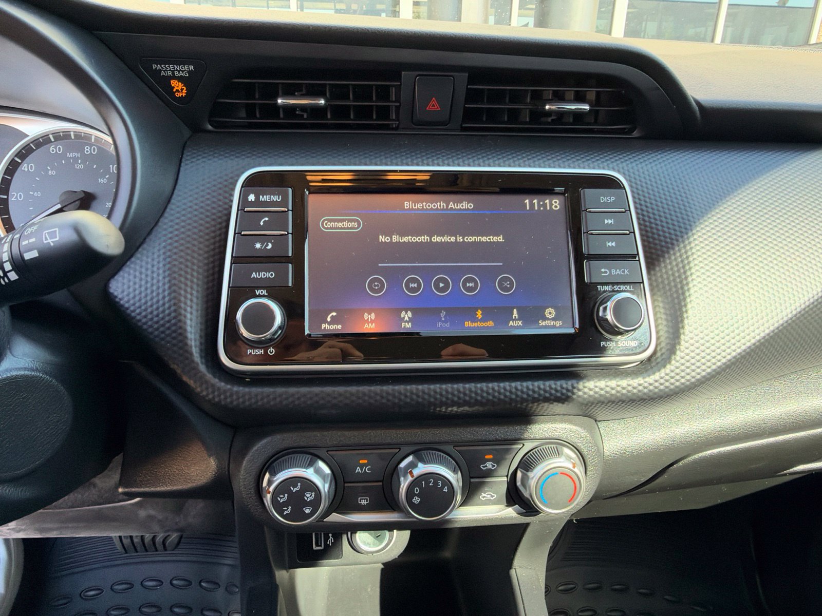 Used 2024 Nissan Kicks S FWD image 16