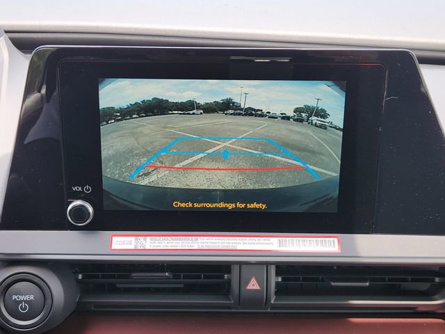 New 2026 Toyota Prius Plug-In Hybrid FWD image 17