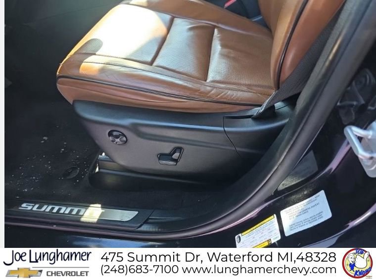 Used 2016 Jeep Grand Cherokee Summit image 7