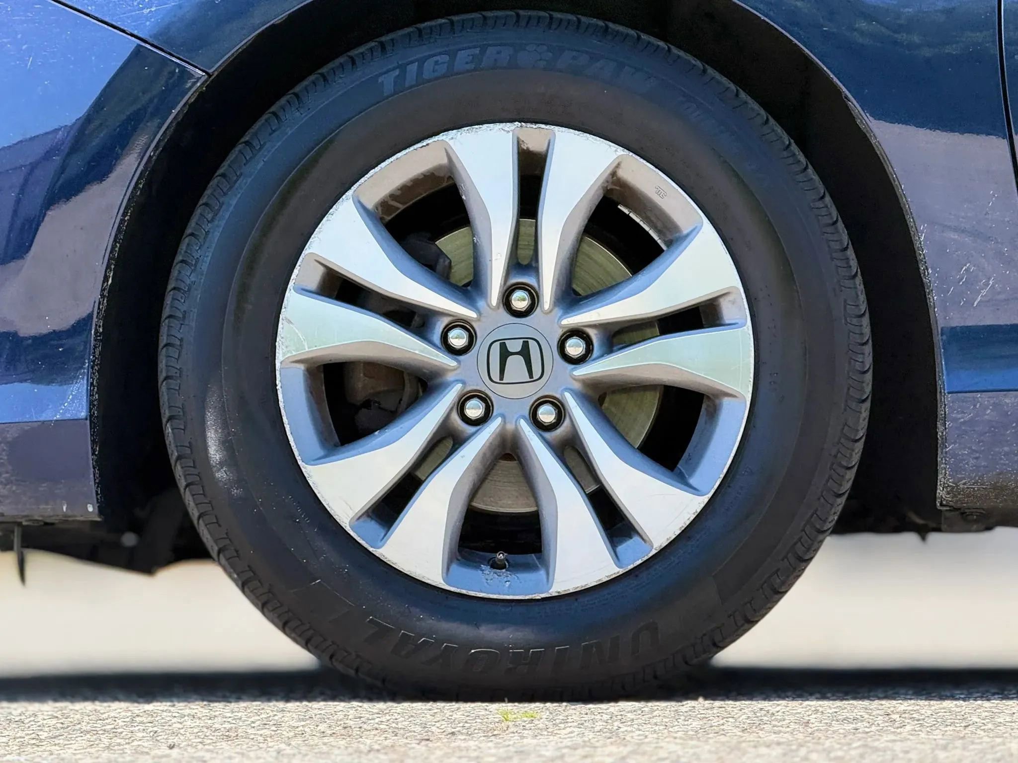 Used 2015 Honda Accord LX image 29