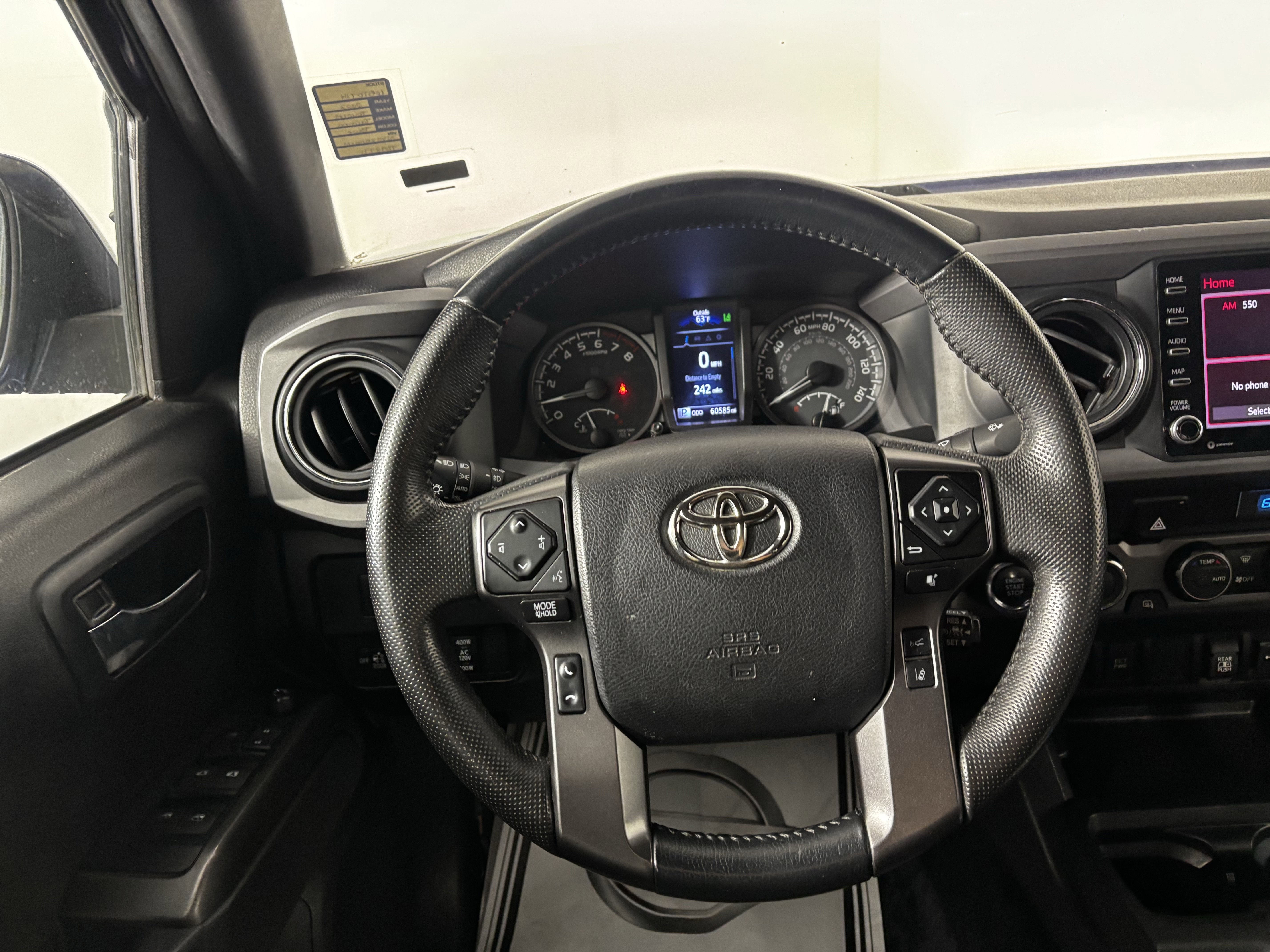 Used 2022 Toyota Tacoma TRD Off-Road image 36