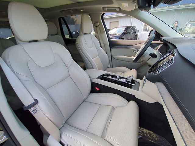 Certified 2024 Volvo XC90 B6 Ultimate w/ Protection Package Premier AWD/4WD image 30