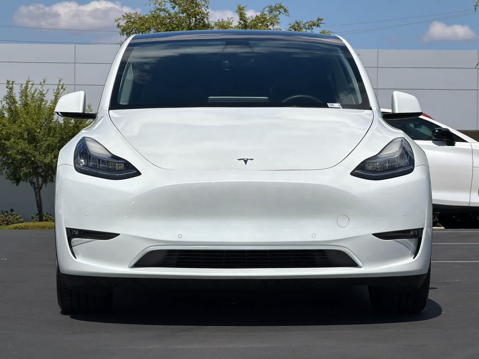 Used 2022 Tesla Model Y Long Range AWD/4WD image 10
