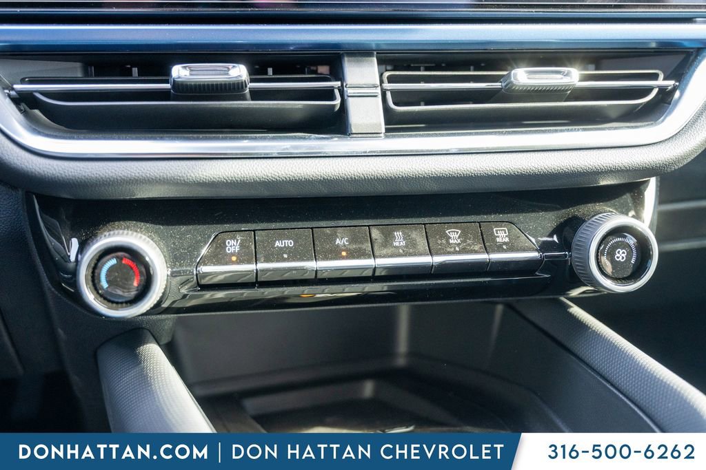 New 2026 Chevrolet Equinox EV LT image 10