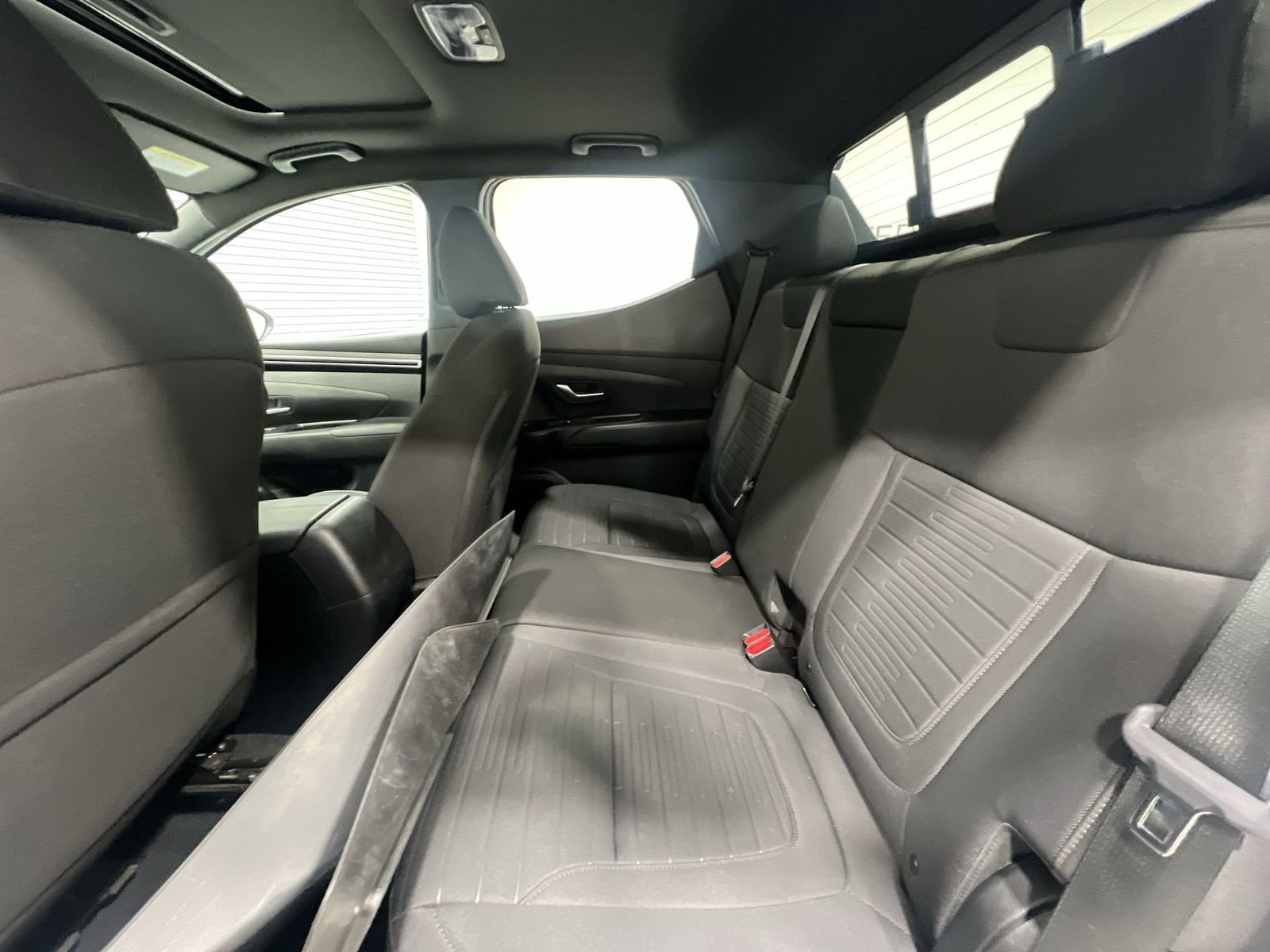 Used 2022 Hyundai Santa Cruz SEL Premium image 22