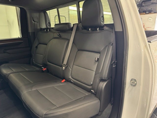 Used 2024 GMC Sierra 2500 Denali w/ Technology Package AWD/4WD image 22